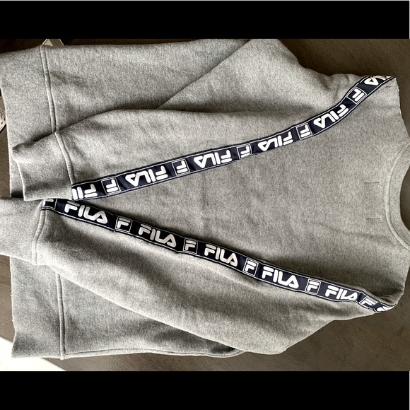 Fila crew neck for men or women - Picture 4 of 5